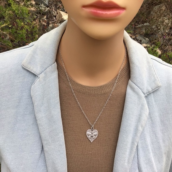 Sundance Charm Antique Silver Necklace - Picture 6 of 10